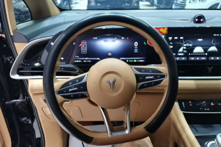 Used VOYAH Dream 2022 Low-Carbon Edition Dream+ Smart Enjoyment Package Steering Wheel