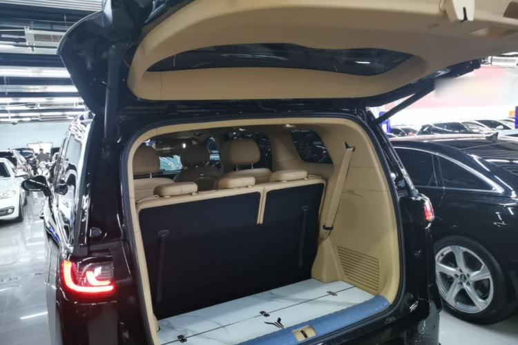 Used VOYAH Dream 2022 Low-Carbon Edition Dream+ Smart Enjoyment Package Trunk