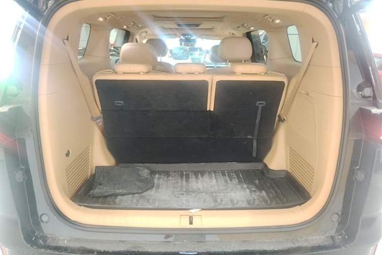 Used VOYAH Dream 2022 Low-Carbon Edition Dream+ Smart Enjoyment Package Trunk