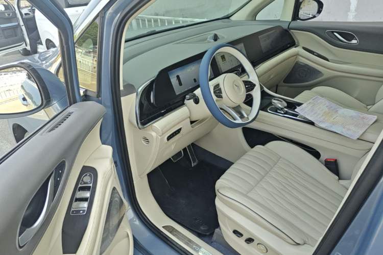 Used VOYAH Dream 2022 Low-Carbon Edition Dream+ Smart Enjoyment Package Driver Seat