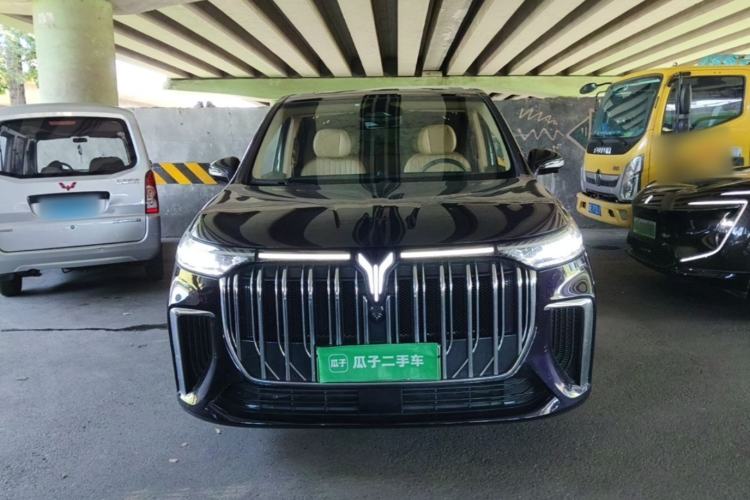 Used VOYAH Dream 2022 Low-Carbon Edition Dream+ Smart Enjoyment Package Front