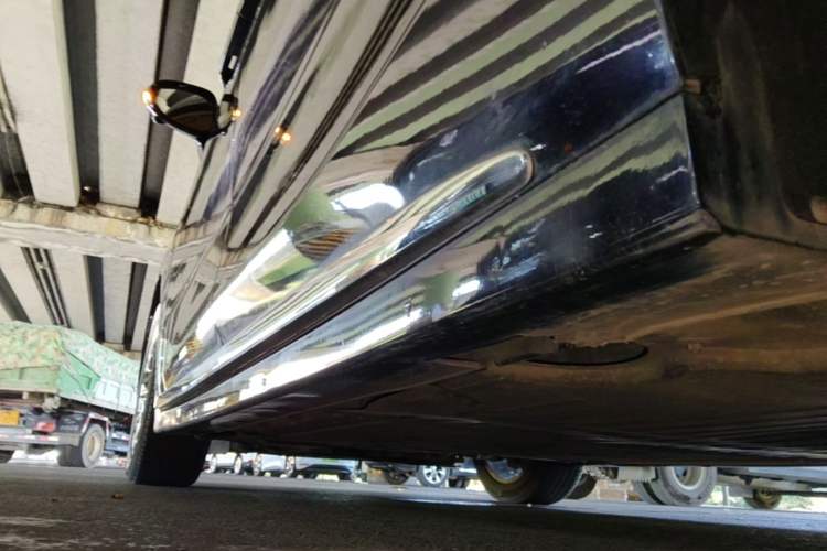 Used VOYAH Dream 2022 Low-Carbon Edition Dream+ Smart Enjoyment Package Left Side Sill