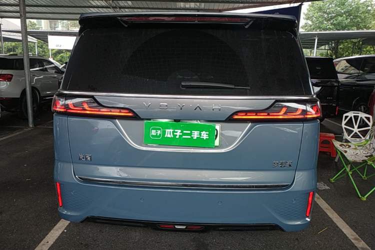 Used VOYAH Dream 2022 Low-Carbon Edition Dream+ Smart Enjoyment Package Rear