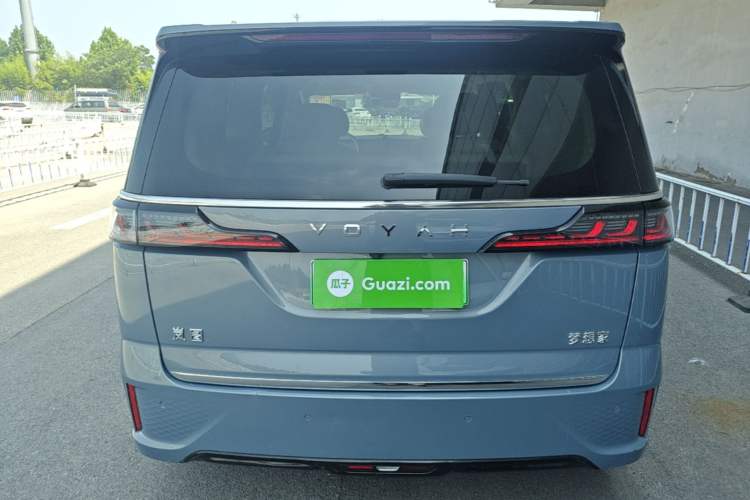 Used VOYAH Dream 2022 Low-Carbon Edition Dream+ Smart Enjoyment Package Rear