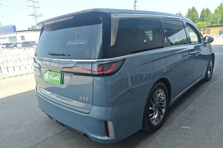 Used VOYAH Dream 2022 Low-Carbon Edition Dream+ Smart Enjoyment Package Rear Right 45 Deg