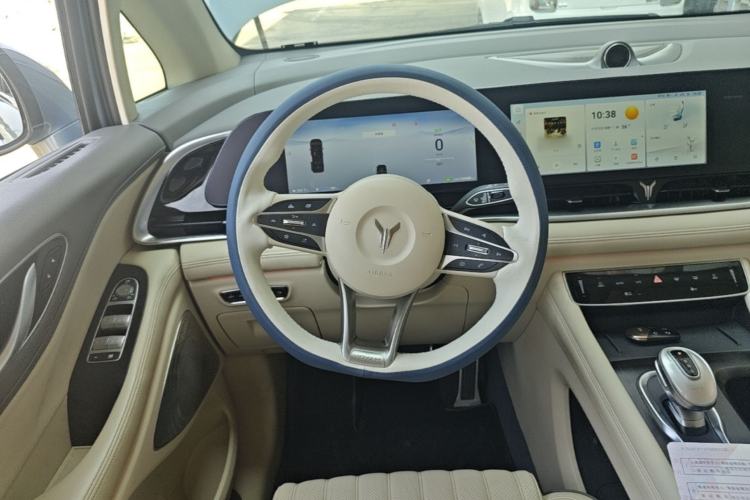 Used VOYAH Dream 2022 Low-Carbon Edition Dream+ Smart Enjoyment Package Steering Wheel