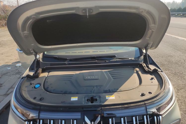 Used VOYAH Dream 2022 Low-Carbon Edition Dream+ Smart Enjoyment Package Engine Bay