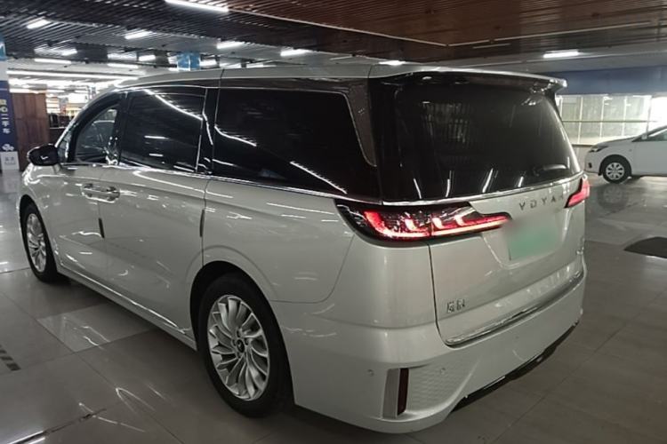 Used VOYAH Dream 2022 0-Emission Version Range of 475 km Exterior 2