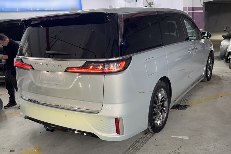 Used VOYAH Dream 2022 Low-Carbon Edition Dream+ Smart Enjoyment Package Exterior 3