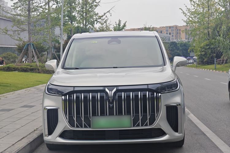 Used VOYAH Dream 2022 Low-Carbon Edition Plus Intelligent Driving Package Exterior 4