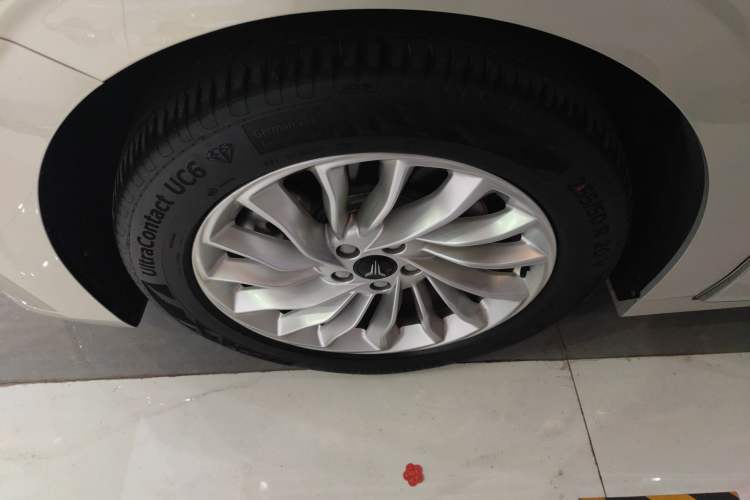 Used VOYAH Dream 2022 0-Carbon Edition Home+ Range Package 605 km Exterior 4