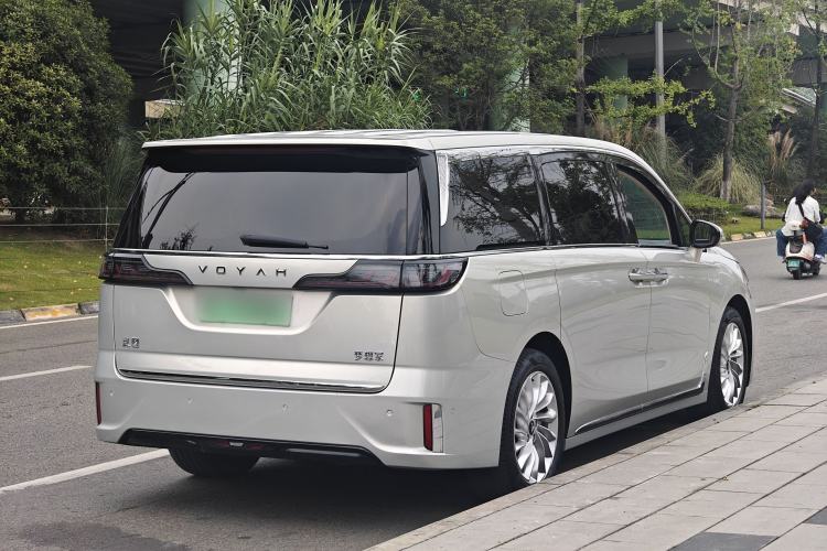 Used VOYAH Dream 2022 Low-Carbon Edition Plus Intelligent Driving Package Exterior 5