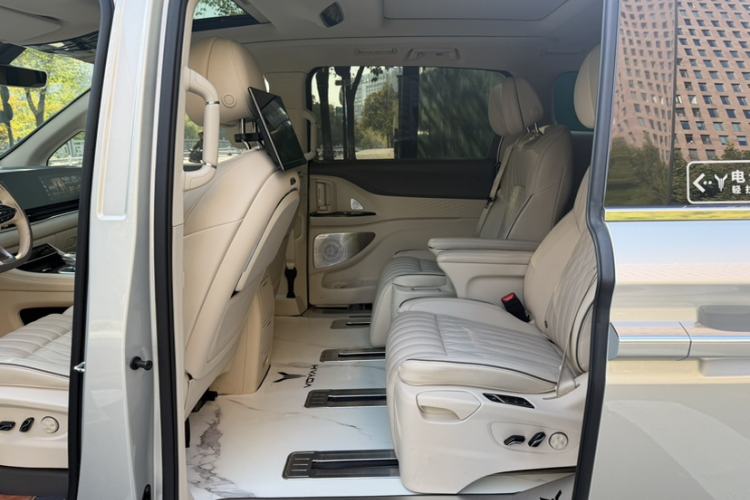 Used VOYAH Dream 2022 Low-Carbon Edition Dream+ Smart Enjoyment Package Exterior 7