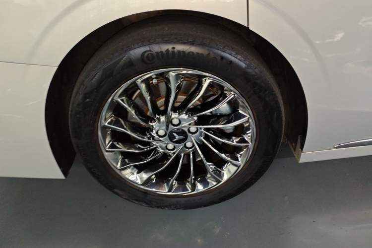 Used VOYAH Dream 2022 Low-Carbon Edition Dream+ Smart Enjoyment Package Exterior 8