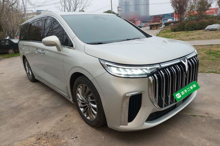 Used VOYAH Dream 2022 Low-Carbon Edition Dream+ Smart Enjoyment Package Front Right 45 Deg