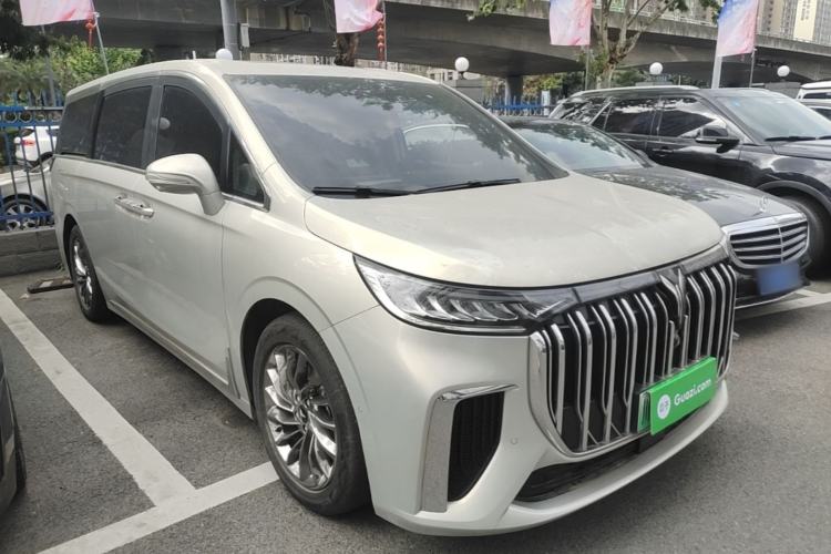 Used VOYAH Dream 2022 Low-Carbon Edition Dream+ Smart Enjoyment Package Front Right 45 Deg