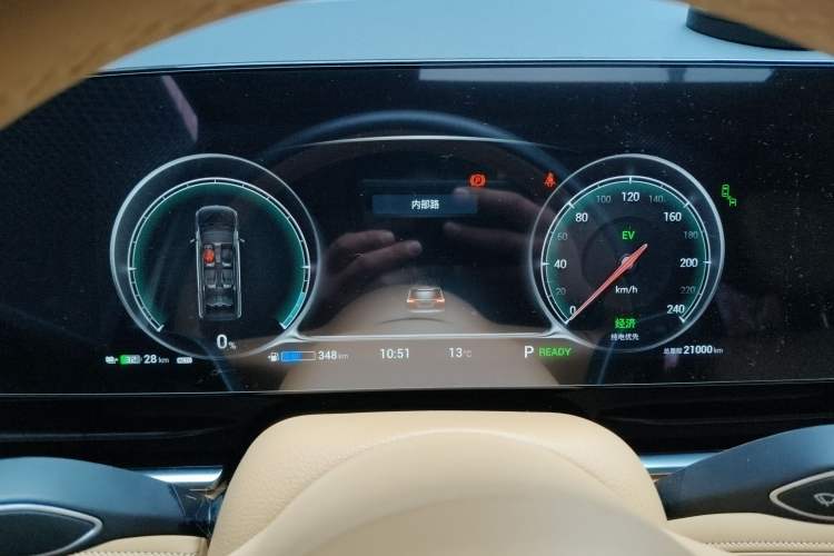 Used VOYAH Dream 2022 Low-Carbon Edition Plus Intelligent Driving Package Instrument Cluster