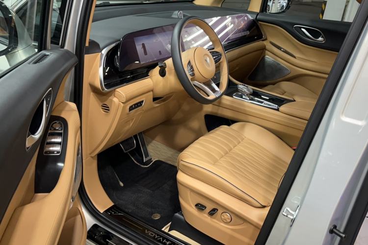 Used VOYAH Dream 2022 Low-Carbon Edition Dream+ Smart Enjoyment Package Interior 2