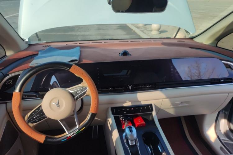 Used VOYAH Dream 2022 Low-Carbon Edition Dream+ Smart Enjoyment Package Interior 2