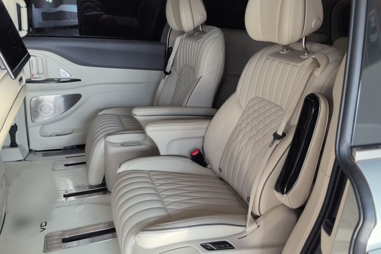 Used VOYAH Dream 2022 Low-Carbon Edition Dream+ Smart Enjoyment Package Interior 4