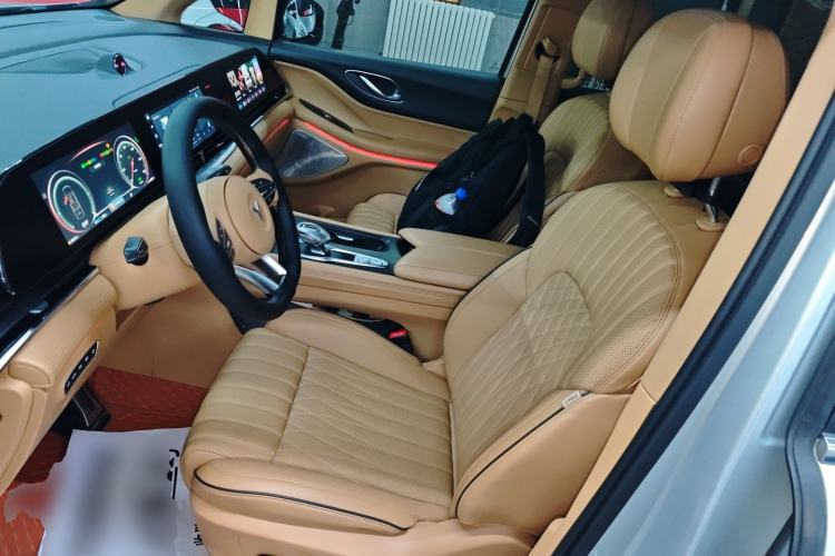 Used VOYAH Dream 2022 Low-Carbon Edition Dream+ Smart Enjoyment Package Left Front Seat