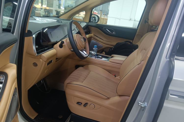 Used VOYAH Dream 2022 Low-Carbon Edition Dream+ Smart Enjoyment Package Left Front Seat