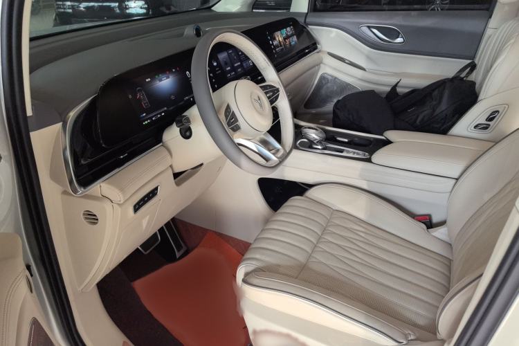 Used VOYAH Dream 2022 Low-Carbon Edition Dream+ Smart Enjoyment Package Left Front Seat