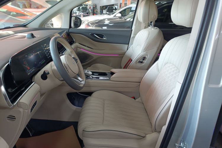 Used VOYAH Dream 2022 Low-Carbon Edition Dream+ Smart Enjoyment Package Left Front Seat