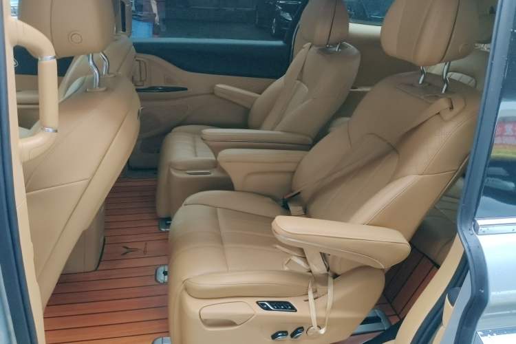 Used VOYAH Dream 2022 Low-Carbon Edition Plus Intelligent Driving Package Left Rear Seat