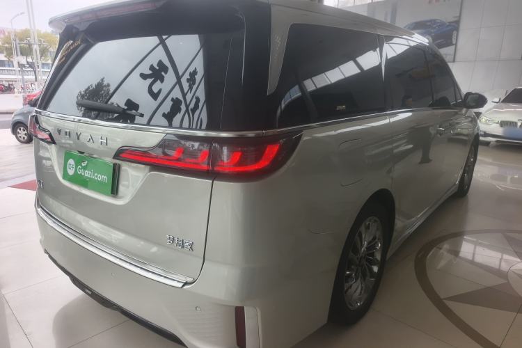 Used VOYAH Dream 2022 Low-Carbon Edition Dream+ Smart Enjoyment Package Rear Right 45 Deg