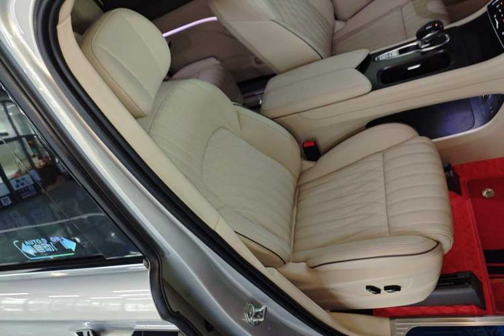 Used VOYAH Dream 2022 Low-Carbon Edition Dream+ Smart Enjoyment Package Right Front Seat