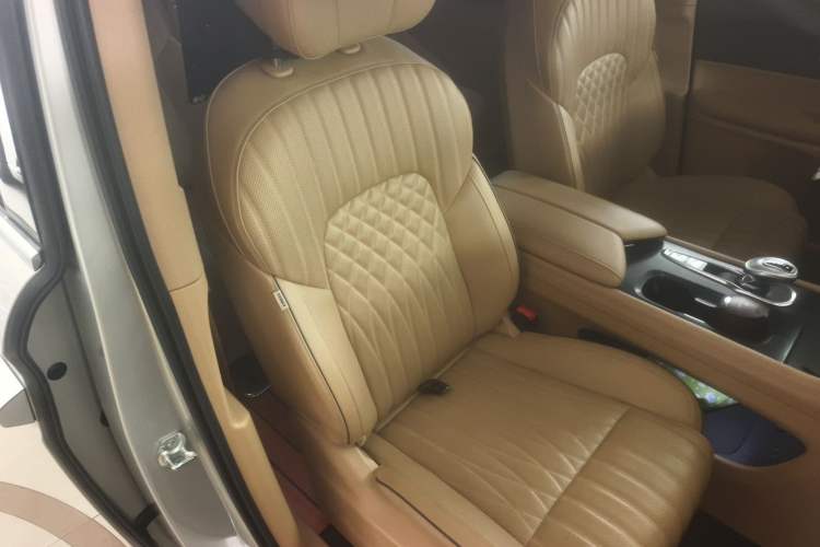 Used VOYAH Dream 2022 Low-Carbon Edition Dream+ Smart Enjoyment Package Right Front Seat