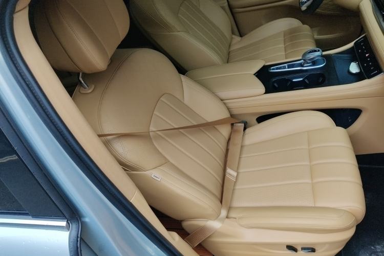 Used VOYAH Dream 2022 Low-Carbon Edition Plus Intelligent Driving Package Right Front Seat
