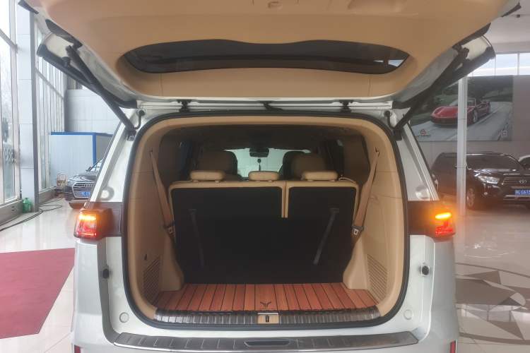 Used VOYAH Dream 2022 Low-Carbon Edition Dream+ Smart Enjoyment Package Trunk
