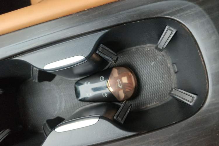 Used VOYAH Dream 2022 Low-Carbon Edition Dream+ Smart Enjoyment Package Vehicle Key