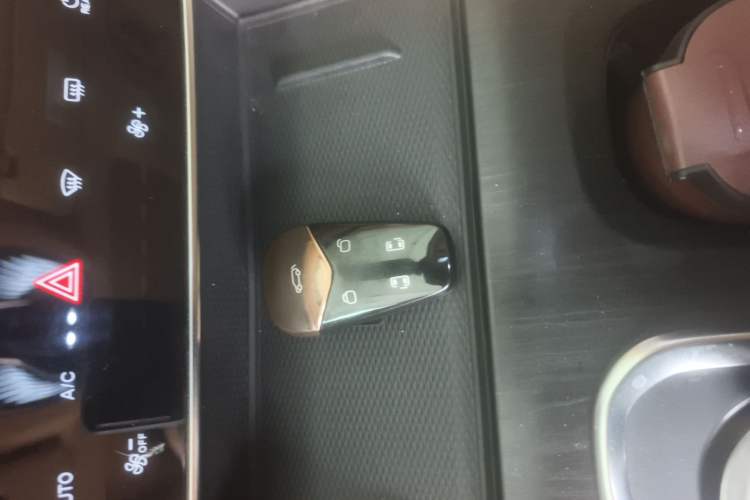 Used VOYAH Dream 2022 Low-Carbon Edition Dream+ Smart Enjoyment Package Vehicle Key