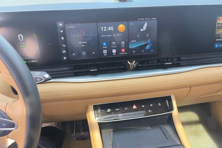 Used VOYAH Dream 2022 Low-Carbon Edition Dream+ Smart Enjoyment Package Audio And AC Panel