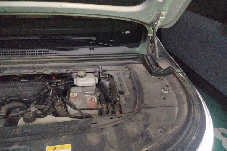 Used VOYAH Dream 2022 Low-Carbon Edition Plus Intelligent Driving Package Engine Bay Left