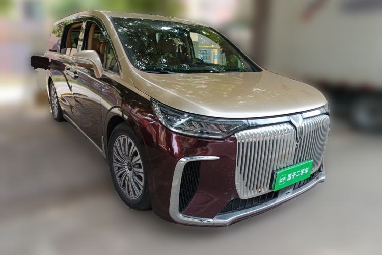 Used VOYAH Dream 2022 0-Emission Edition Dream+ Smart Range Package – 605 km Front Right 45 Deg