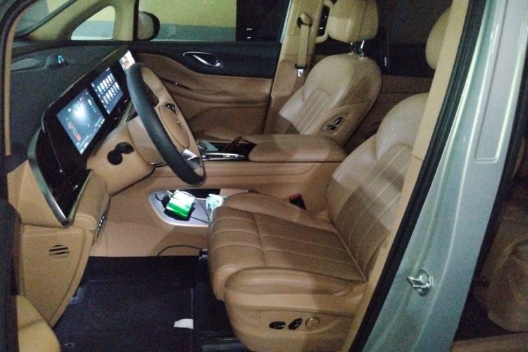 Used VOYAH Dream 2022 Low-Carbon Edition Plus Intelligent Driving Package Left Front Seat