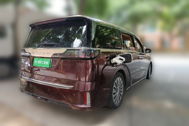 Used VOYAH Dream 2022 0-Emission Edition Dream+ Smart Range Package – 605 km Rear Right 45 Deg
