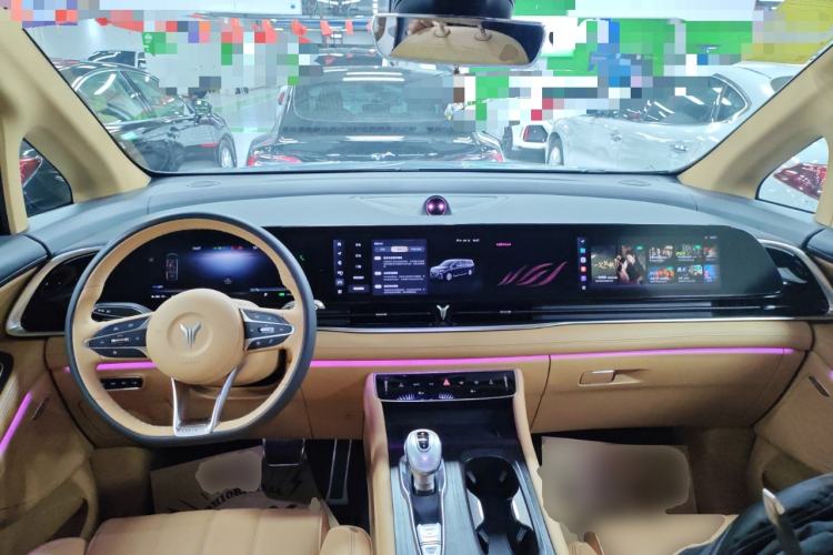 Used VOYAH Dream 2022 Low-Carbon Edition Plus Intelligent Driving Package Center Console