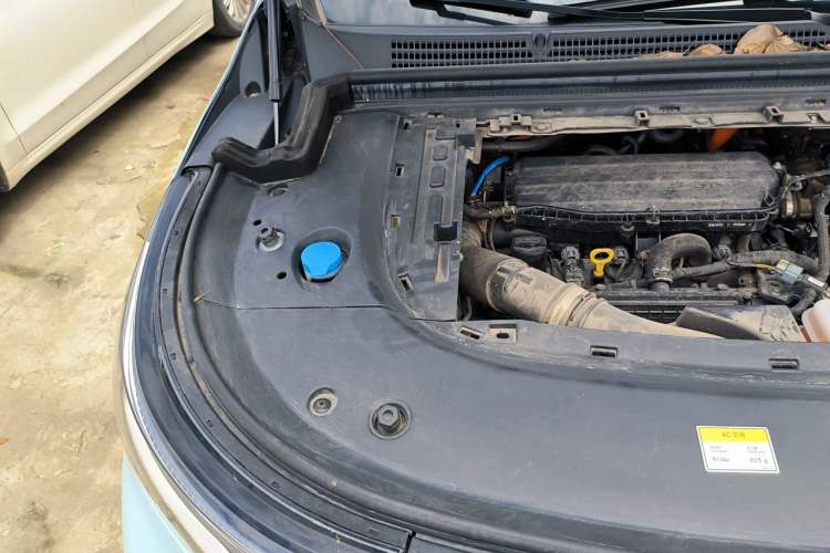 Used VOYAH Dream 2022 Low-Carbon Edition Home Engine Bay Right
