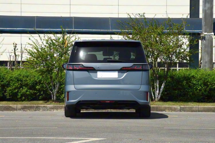 Used VOYAH Dream 2022 Low-Carbon Edition Dream+ Smart Enjoyment Package Exterior 3