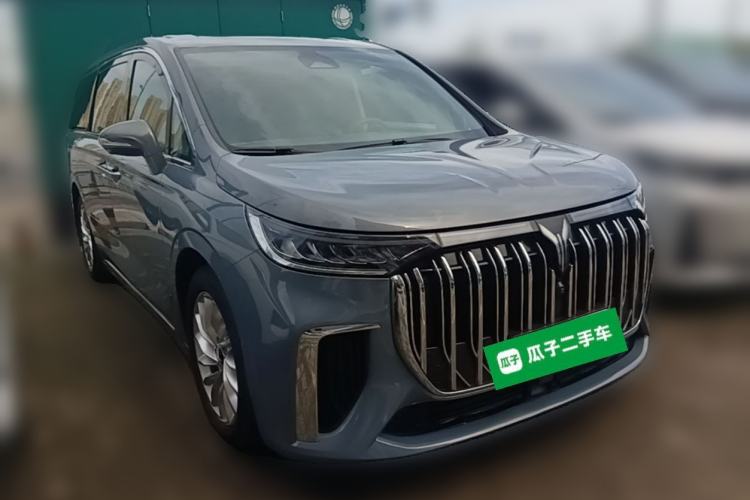 Used VOYAH Dream 2022 Low-Carbon Edition Plus Intelligent Driving Package Front Right 45 Deg
