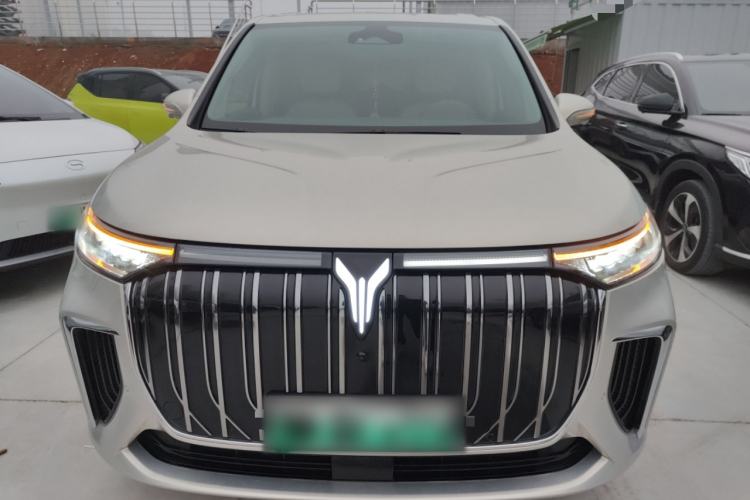 Used VOYAH Dream 2022 0-Carbon Edition Dream+ Smart Enjoyment Package 475 km Front