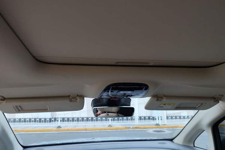 Used VOYAH Dream 2022 Low-Carbon Edition Dream+ Smart Enjoyment Package Headliner