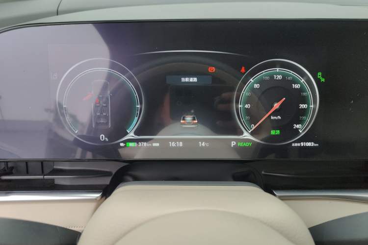 Used VOYAH Dream 2022 0-Carbon Edition Dream+ Smart Enjoyment Package 475 km Instrument Cluster