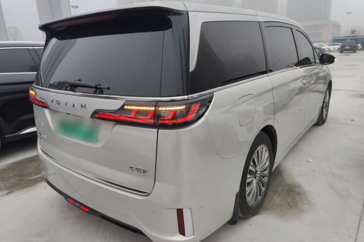 Used VOYAH Dream 2022 0-Carbon Edition Dream+ Smart Enjoyment Package 475 km Rear Right 45 Deg