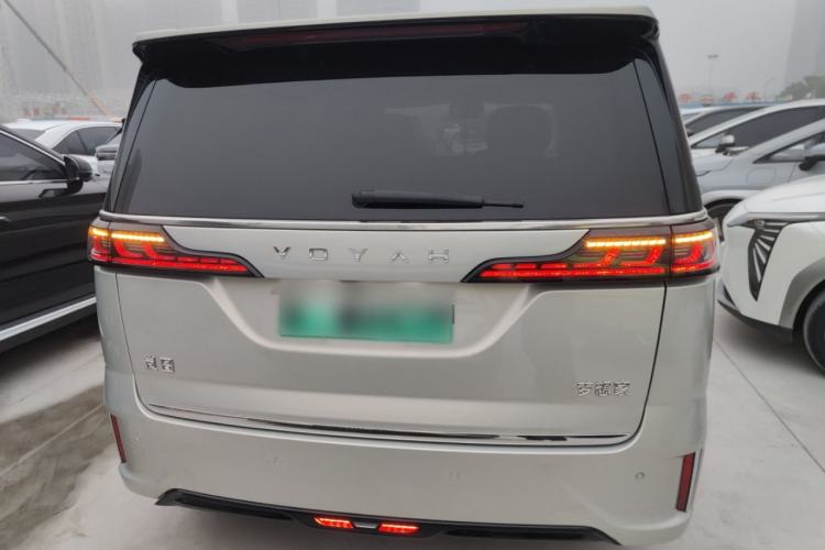 Used VOYAH Dream 2022 0-Carbon Edition Dream+ Smart Enjoyment Package 475 km Rear